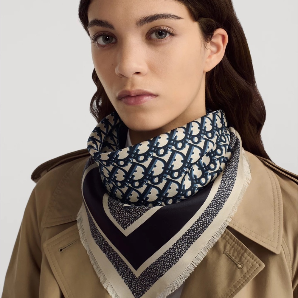 Dior Oblique Diortwin 70 Square Scarf - Picture 2 of 6